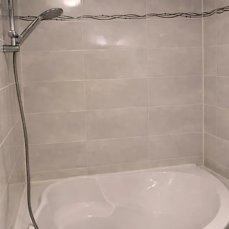 L'harmony Hotel Saint-Arnoult-en-Yvelines